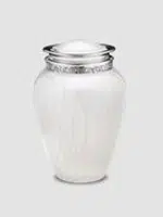LAUREL WHITE PEARL : Price: $ 795.00