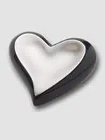 MIDNIGHT PEWTER HEART : Price : 5.00