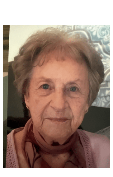 Portrait of Yvette Dumais